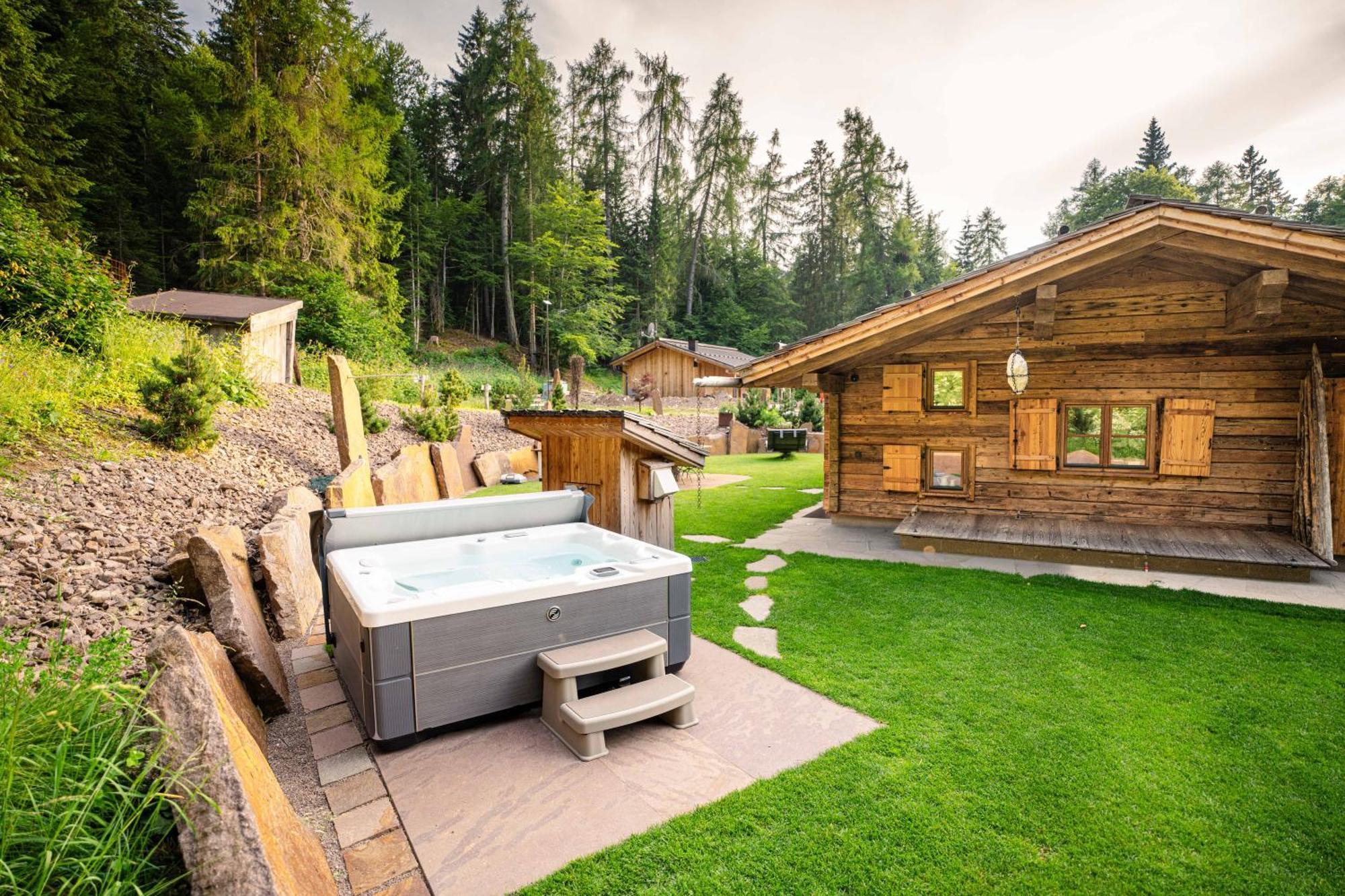 La Mendola Alm Chalet Villa Exteriör bild